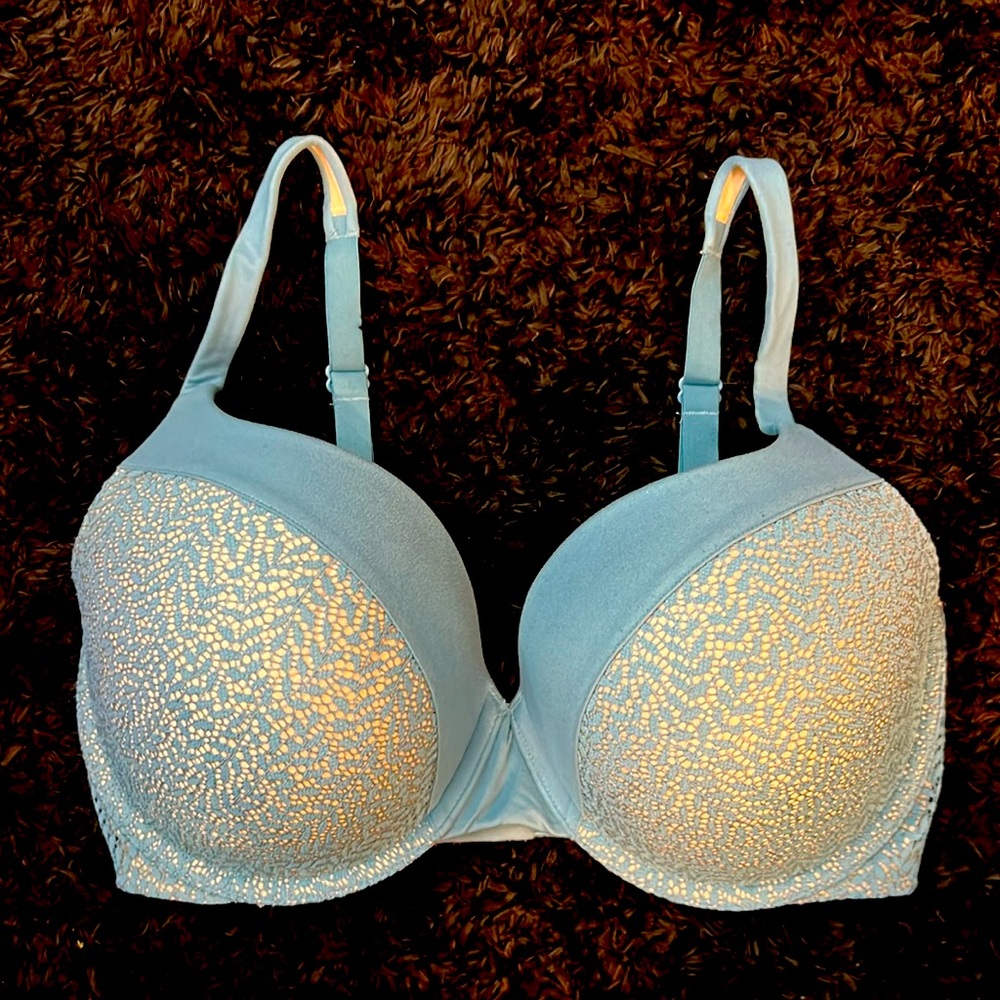VICTORIA’S SECRET Perfect Shape Bra